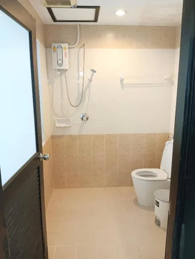标准双人间 — Star House, Patong